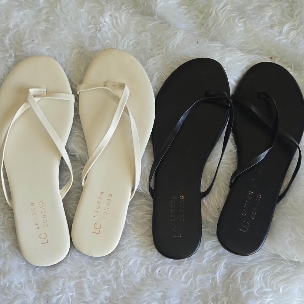 👡 Lauren Conrad Strappy Sandals — Bundle of 2‎ Pairs (Black & White)